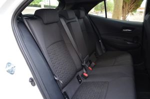 Toyota Corolla 1.8 125H BUSINESS PLUS E-CVT 90Kw Kilómetros Autopista , estado impecable - Foto 12
