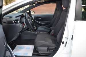 Toyota Corolla 1.8 125H BUSINESS PLUS E-CVT 90Kw Kilómetros Autopista , estado impecable - Foto 51