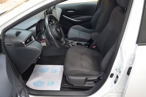 Toyota Corolla 1.8 125H BUSINESS PLUS E-CVT 90Kw Kilómetros Autopista , estado impecable - Foto 50