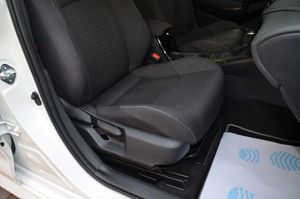 Toyota Corolla 1.8 125H BUSINESS PLUS E-CVT 90Kw Kilómetros Autopista , estado impecable - Foto 49