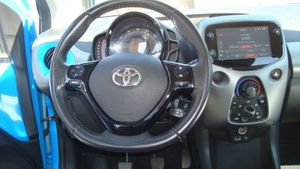 Toyota Aygo X-PLAY 1.0 VVT 72 CV 5 P   - Foto 3