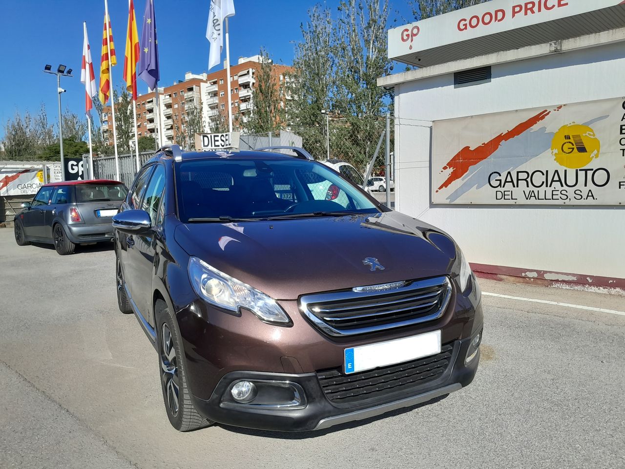 Peugeot 2008 1.6 HDI ALLURE 115 CV   - Foto 1