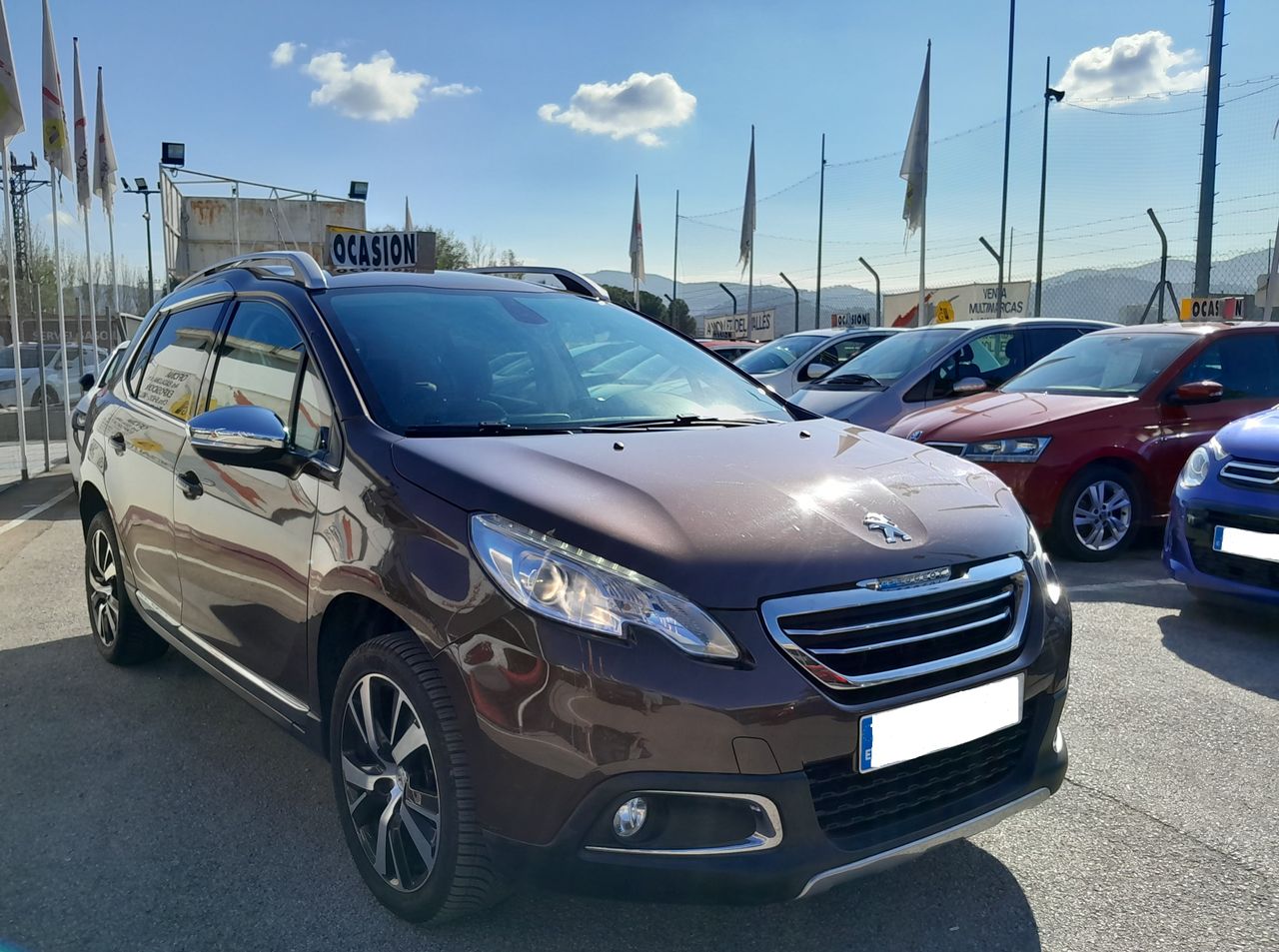 Peugeot 2008 1.6 HDI ALLURE 115 CV  - Foto 1