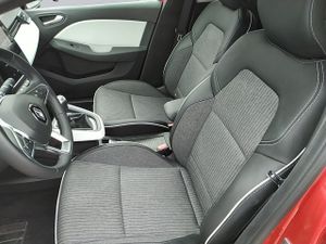 Renault Clio Tce Techno 67kw  - Foto 13