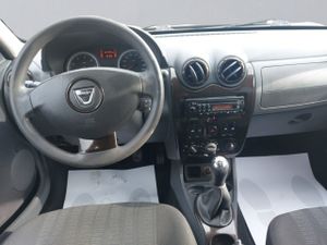 Dacia Duster 1.6 Laureate  - Foto 14