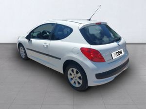 Peugeot 207 Diesel 1.4hdi Confort  - Foto 8