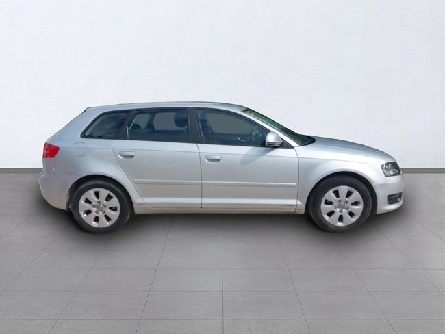 Audi A3 Sportback Diesel 1.6tdi Attraction  - Foto 5