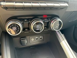 Renault Clio Tce Techno 67kw  - Foto 17