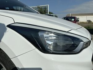 Hyundai I20 1.2 Mpi Essence Le  - Foto 11