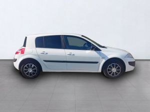 Renault Megane Diesel 1.5dci Confort Expression  - Foto 6