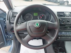 Skoda Fabia Diesel 1.6tdi Style  - Foto 17