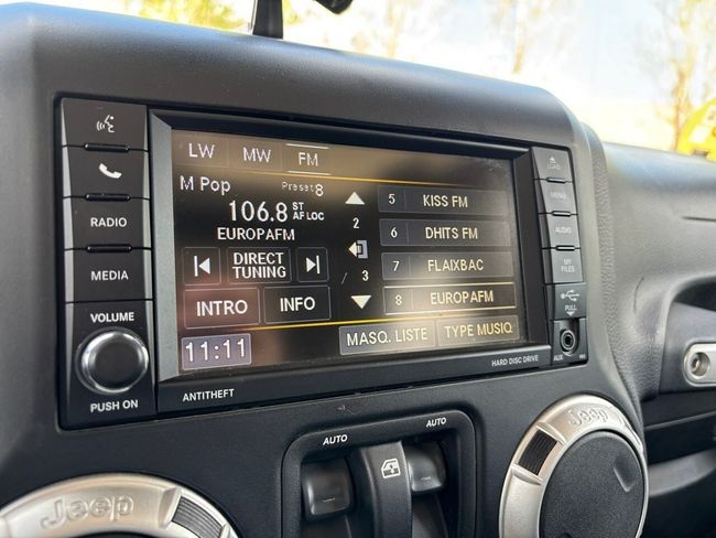 Jeep Wrangler Diesel 2.8crd Sahara  - Foto 17