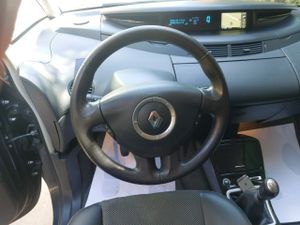 Renault Grand Espace Diesel 2.0dci Celsium  - Foto 18