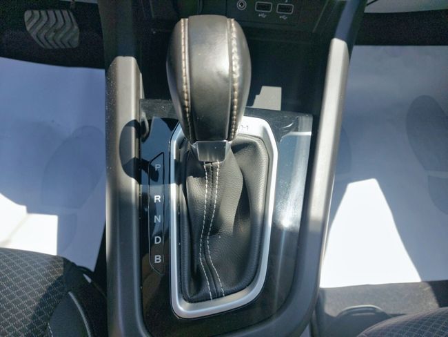 Renault Arkana Hibrido 1.6 E-tech Zen 105kw  - Foto 18