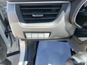 Renault Arkana Hibrido 1.6 E-tech Zen 105kw  - Foto 23