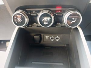 Renault Clio Diesel Blue Dci Zen 85kw  - Foto 20