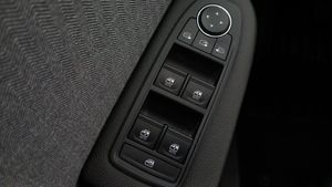 Renault Clio Tce Techno 67kw  - Foto 25
