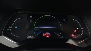 Renault Clio Hibrido E-tech Equilibre 103kw  - Foto 25