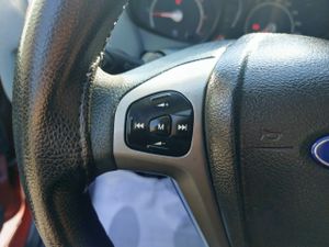 Ford Fiesta 1.25 Trend 82  - Foto 19
