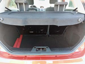 Ford Fiesta 1.25 Trend 82  - Foto 2