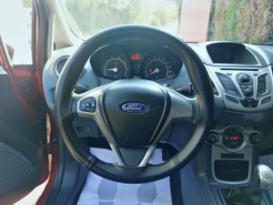 Ford Fiesta 1.25 Trend 82  - Foto 21
