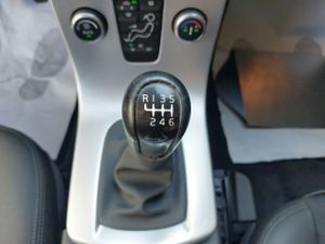 Volvo C30 Diesel 2.0d Momentum  - Foto 20