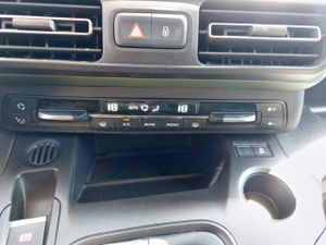 Citroen Berlingo Diesel Citroen Bluehdi S&s Talla M Shine 130  - Foto 20