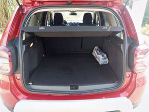 Dacia Duster Diesel 1.5 Blue Dci Prestige 4x4 85kw  - Foto 17