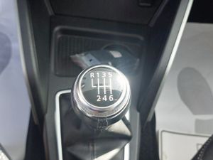 Dacia Duster Diesel 1.5blue Dci Prestige 4x2 85kw  - Foto 17