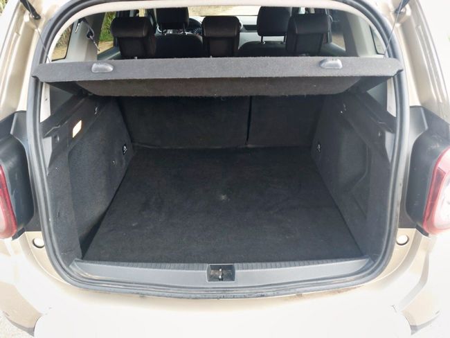 Dacia Duster Diesel 1.5blue Dci Prestige 4x2 85kw  - Foto 16