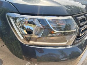 Dacia Duster Tce Gpf Serie Limitada Aniversario 4x2 110k  - Foto 10