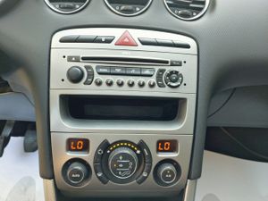 Peugeot 308 Diesel 1.6hdi Fap Premium 6 Vel.  - Foto 19