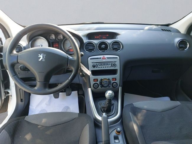 Peugeot 308 Diesel 1.6hdi Fap Premium 6 Vel.  - Foto 15