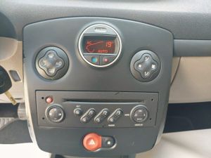 Renault Clio Diesel 1.5dci Confort Dynamique 85  - Foto 15