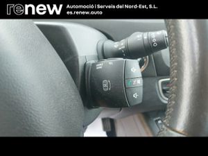 Renault Scenic Diesel 1.5dci Energy Dynamique 110  - Foto 21