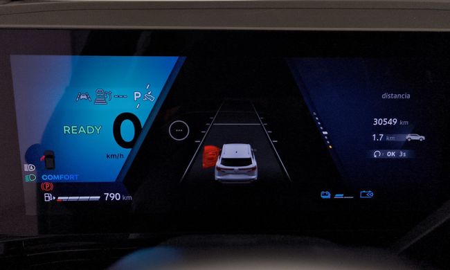 Renault Austral Hibrido 1.2 E-tech Techno 146kw  - Foto 21