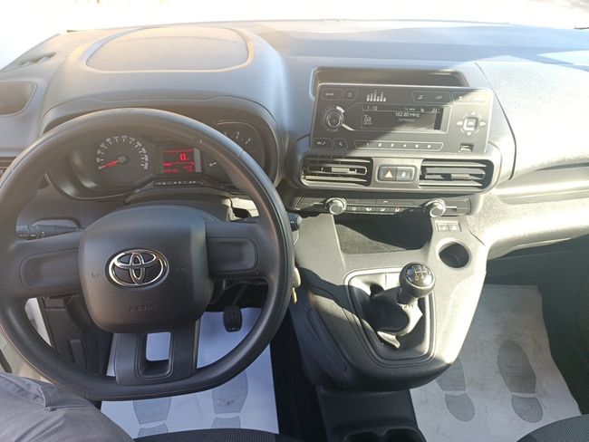 Toyota Proace City van media 1.5d gx 650kg 100  - Foto 15