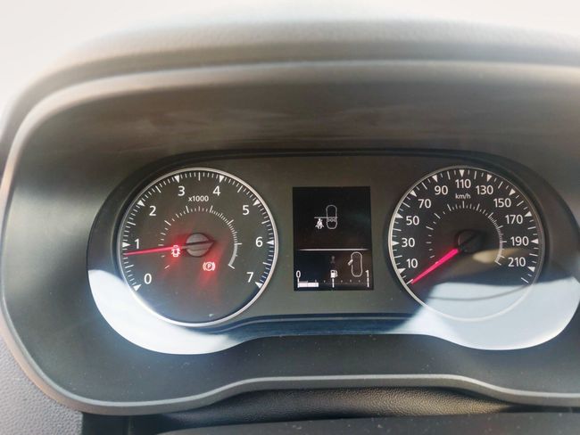 Dacia Duster 1.2 tce prestige 4x4 92kw  - Foto 17