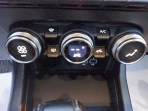 Renault Arkana Hibrido 1.6 E-tech Zen 105kw  - Foto 19