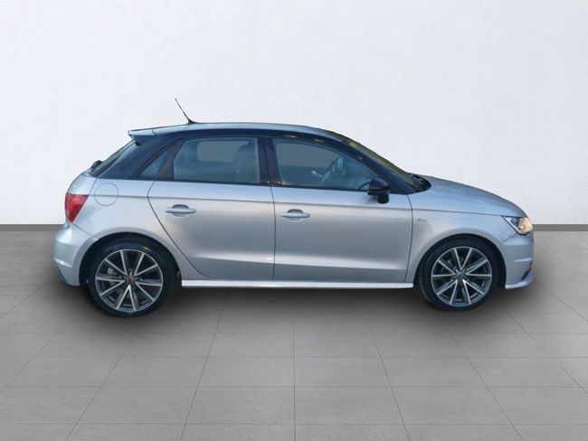 Audi A1 Sportback Diesel 1.4tdi Ultra Adrenalin  - Foto 5