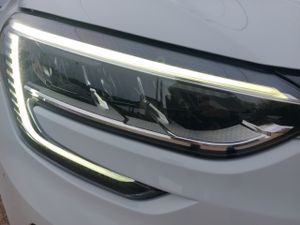 Renault Megane Sport Tourer S.t. 1.3 Tce Gpf Zen 103kw  - Foto 10