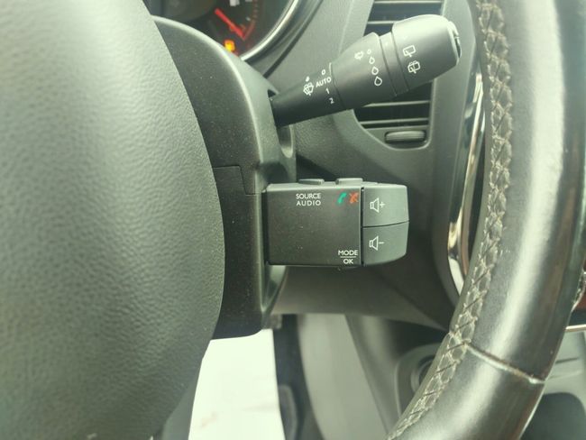 Renault Captur Zen Energy TCe 120 EDC Euro 6  - Foto 21