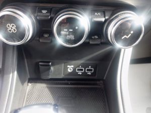 Renault Captur Hibrido Enchufable E-tech Fast Track 117kw  - Foto 19