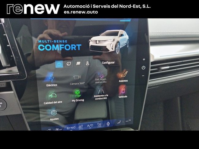 Renault Scenic E-tech Iconic Gran Autonomia 160kw  - Foto 17