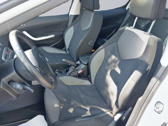 Peugeot 308 Premium 1.6 HDI 110 FAP  - Foto 13