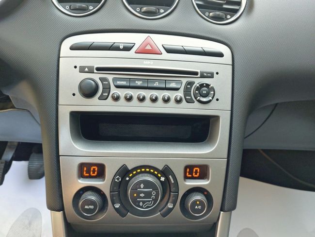 Peugeot 308 Premium 1.6 HDI 110 FAP  - Foto 19