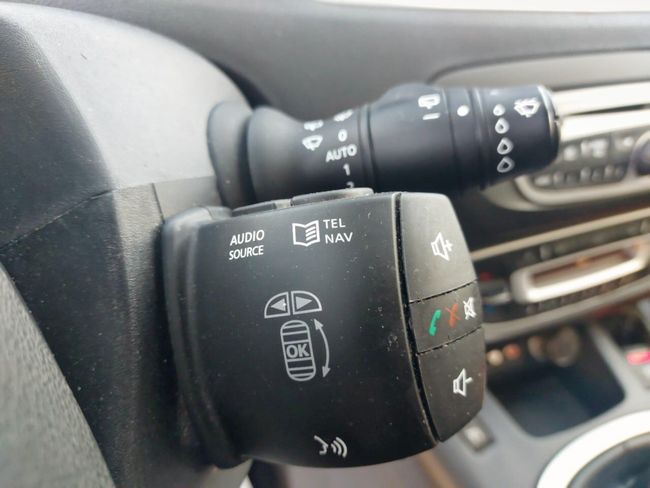 Renault Scénic Dynamique 1.5dCi 105cv eco2  - Foto 22