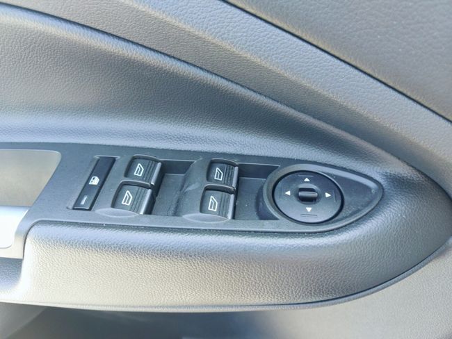 Ford Kuga 2.0 TDCi 110kW 4x4 Trend+  - Foto 24