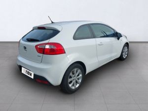 Kia Rio Diesel 1.4crdi Concept  - Foto 6