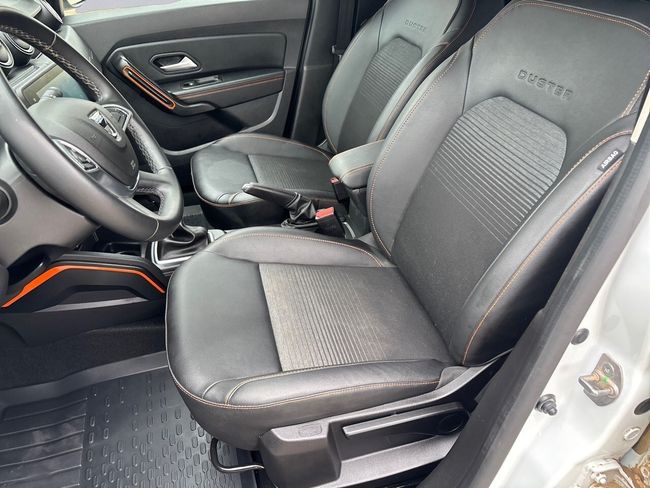 Dacia Duster Extreme TCE 110kW (150CV) 4X2 EDC  - Foto 13